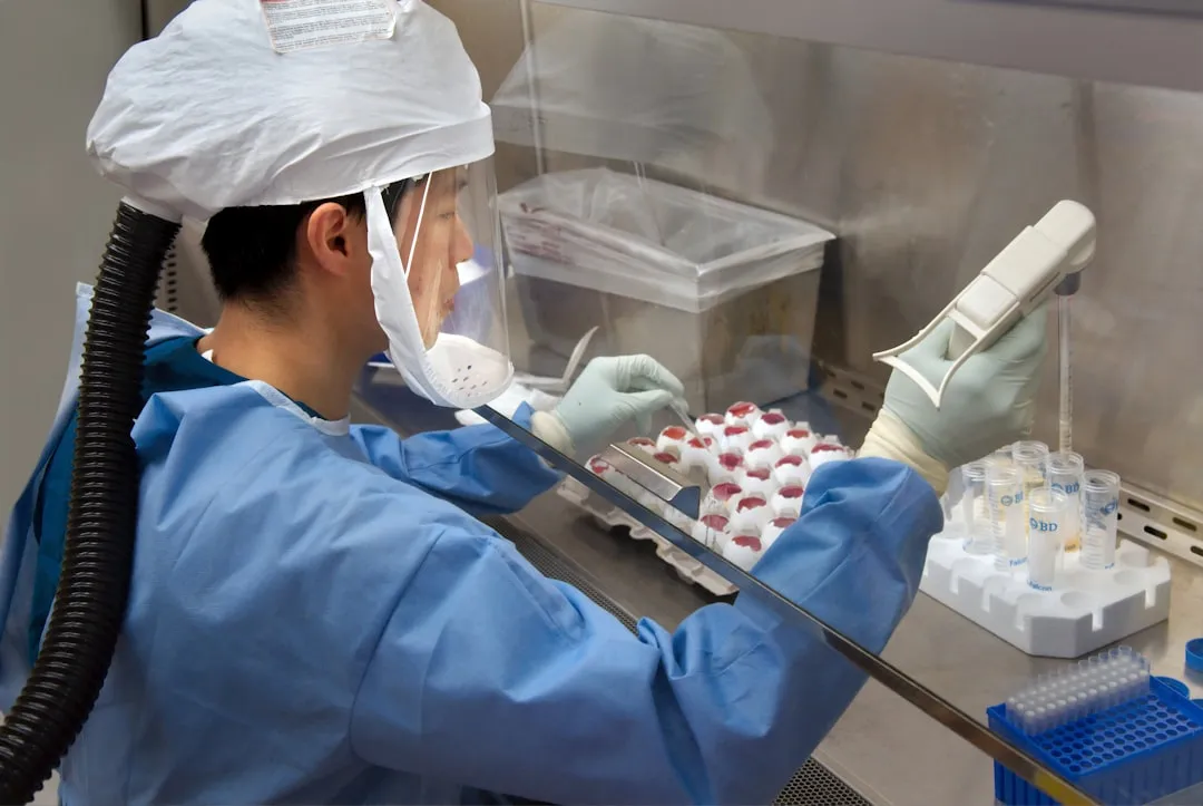 家用血氧仪与血糖仪选购对比：精度、操作与长期使用成本分析